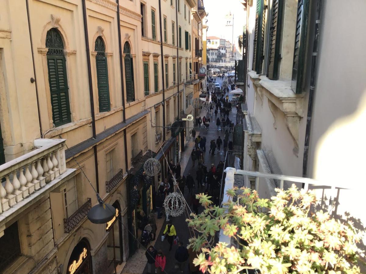A Due Passi Da Giulietta-Casa Capuleti Leilighet Verona Eksteriør bilde